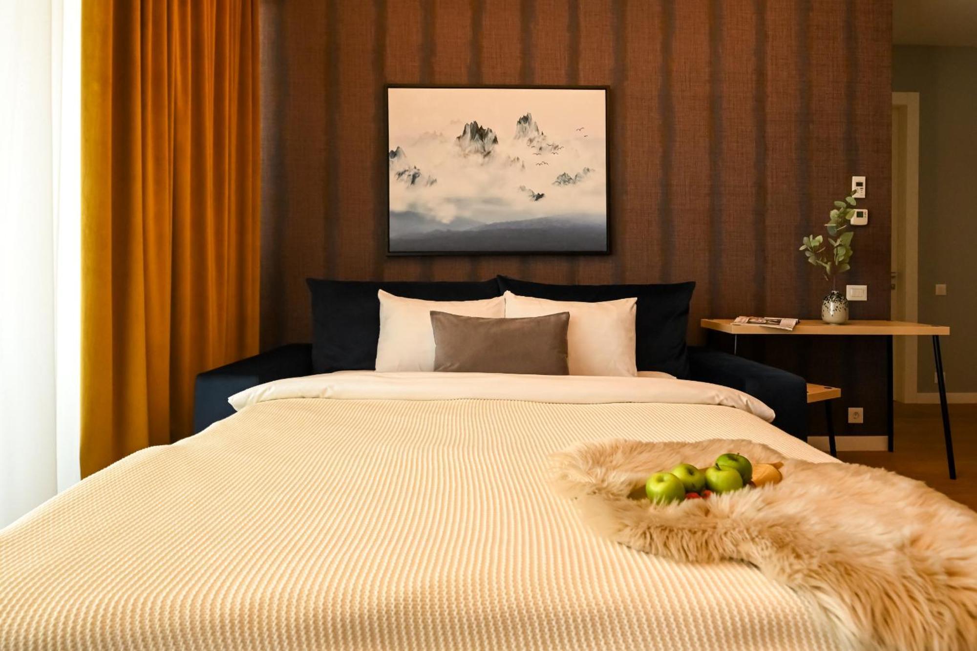 One Verdi Park Exclusive Apartments - Panoramic View & Private Parking Bucarest Chambre photo